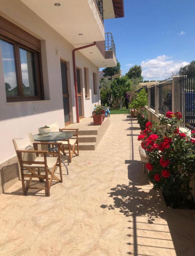 Gaestehaus Dimitra Paralia Dionisiou